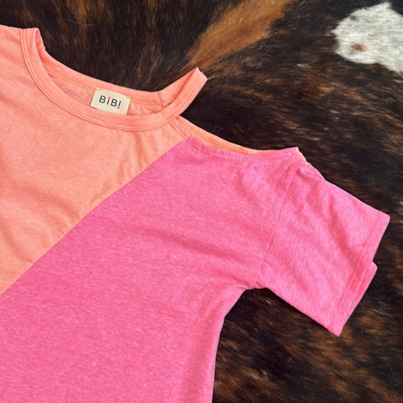 BiBi color block cold shoulder t-shirt size small - Picture 2 of 6